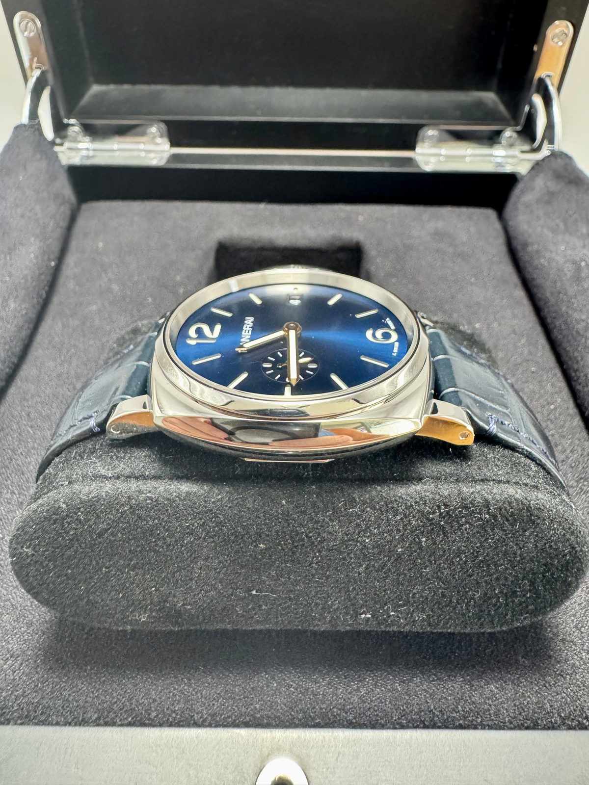 Panerai Luminor Due Blue Dial | 42mm | 2021 | Full Set Mint Cond | Warranty image 8