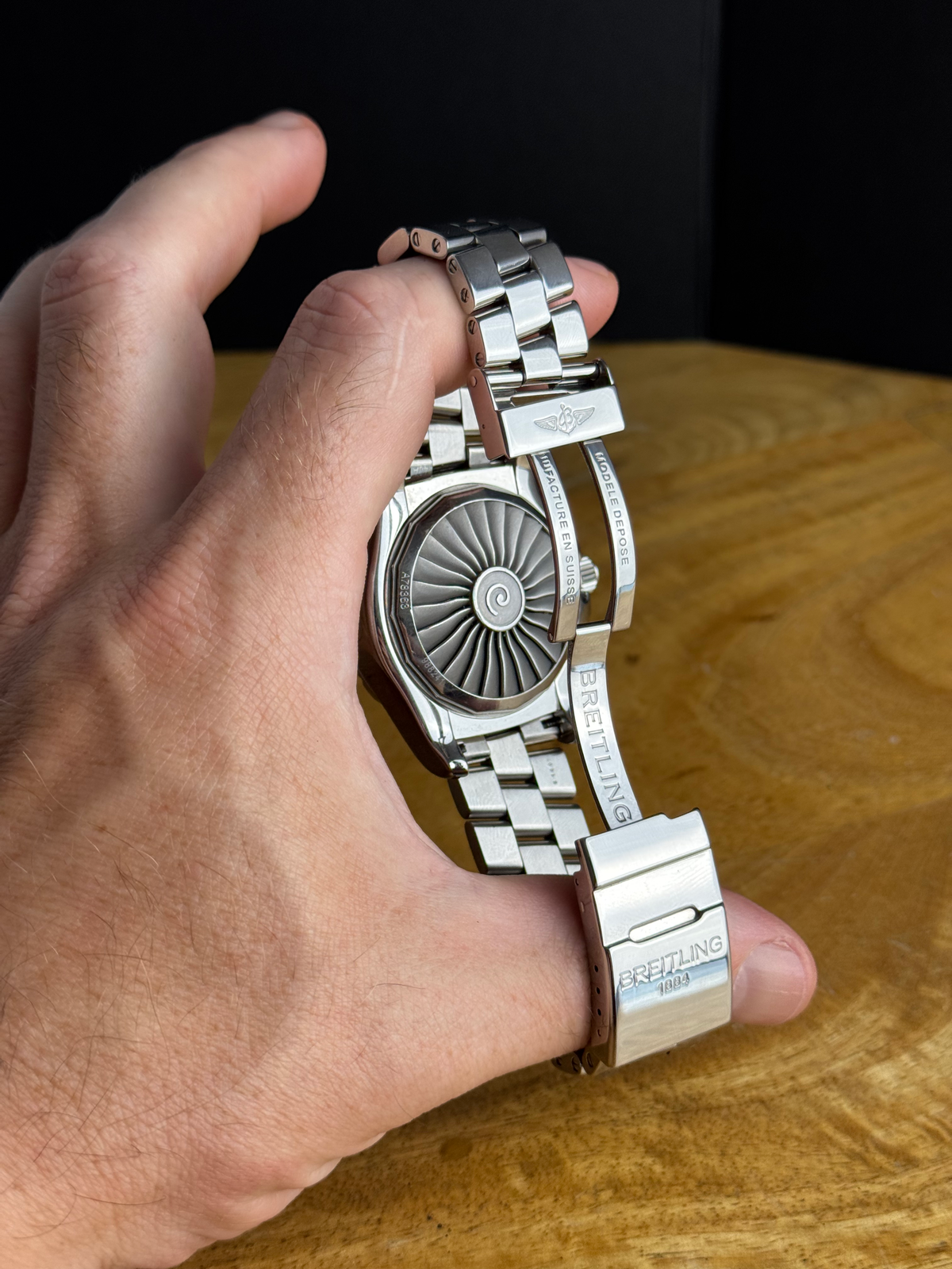 Breitling Airwolf SuperQuartz A78363 |2007 | Full Set | Service & New Battery image 4