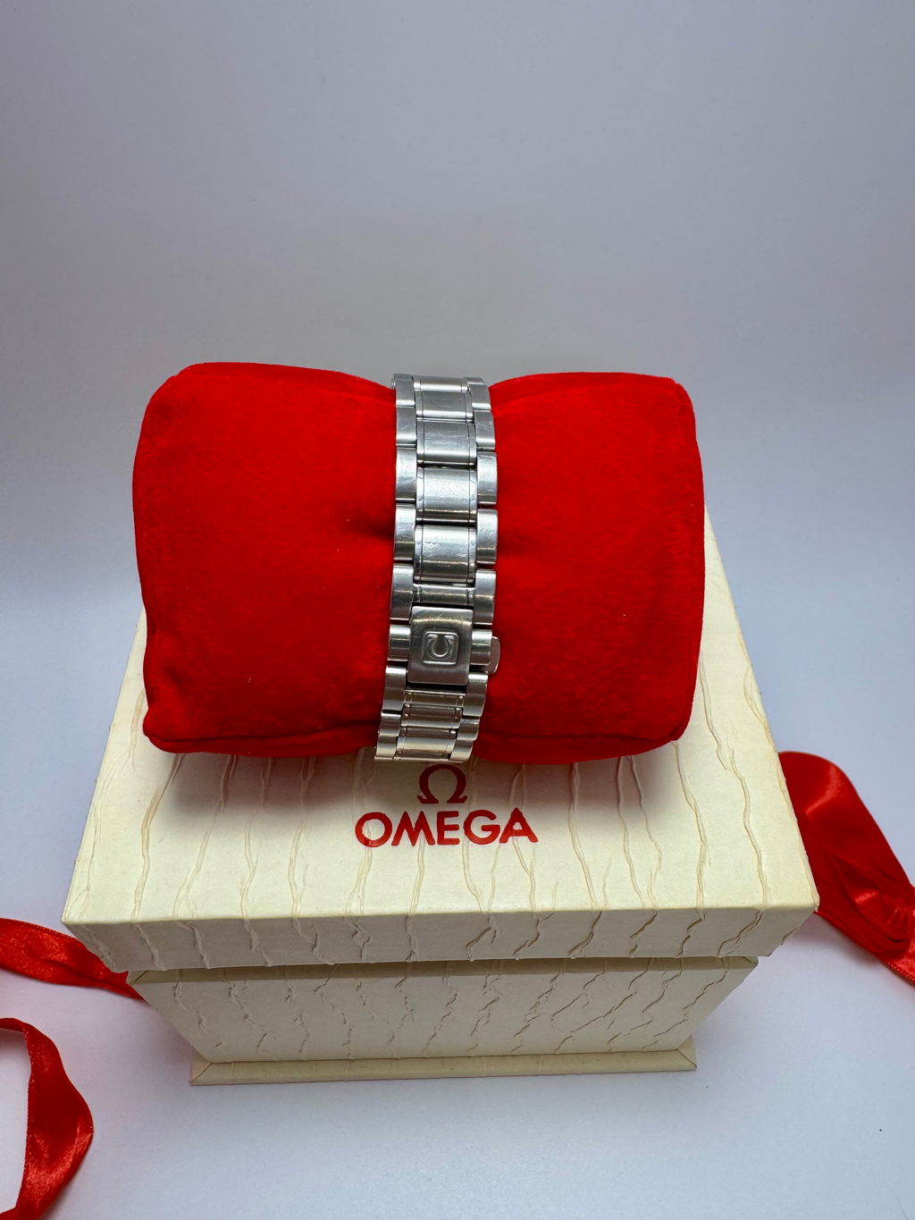 Omega Seamaster Professional 300M 28mm | 2006 | Full Set | Excellent Condition image 6