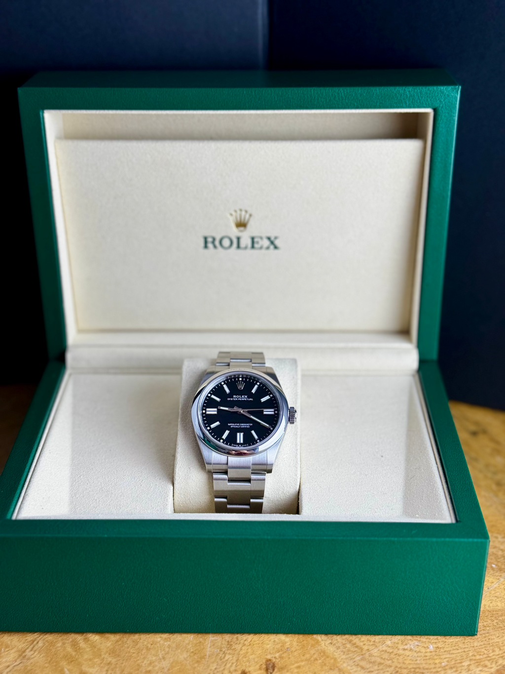 Rolex Oyster Perpetual 41 134300 Black Dial | July 2025 | Full Set - mint cond. image 12