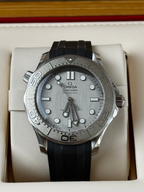 Omega Seamaster Diver 300 Professional | 2025 | Full Set | Titanium Bezel | Mint image 3