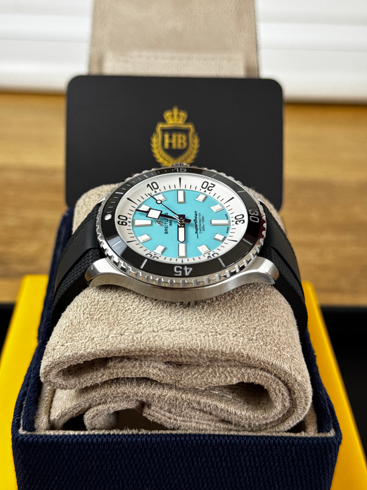 Breitling Superocean Auto 44 Turquoise Dial A17376| 2022| Full Set Box & Papers image 11