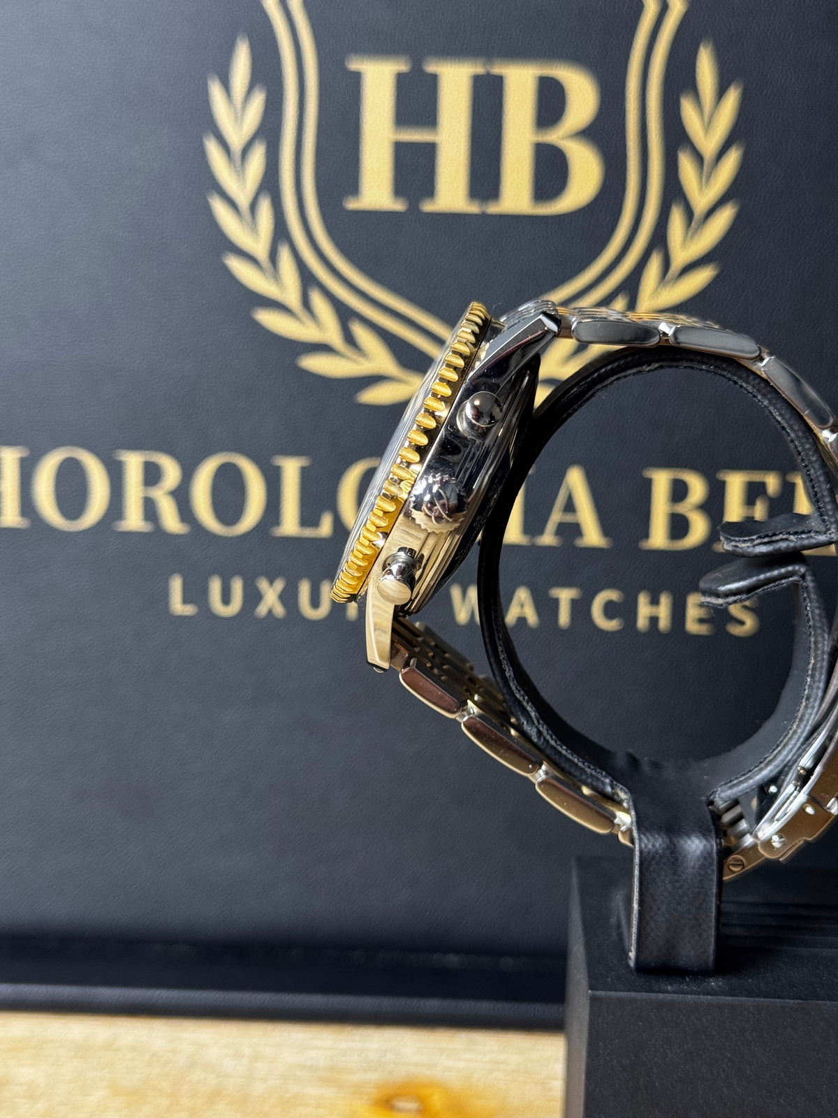 Breitling Navitimer D23322 Black Dial 18ct Gold & Steel image 5