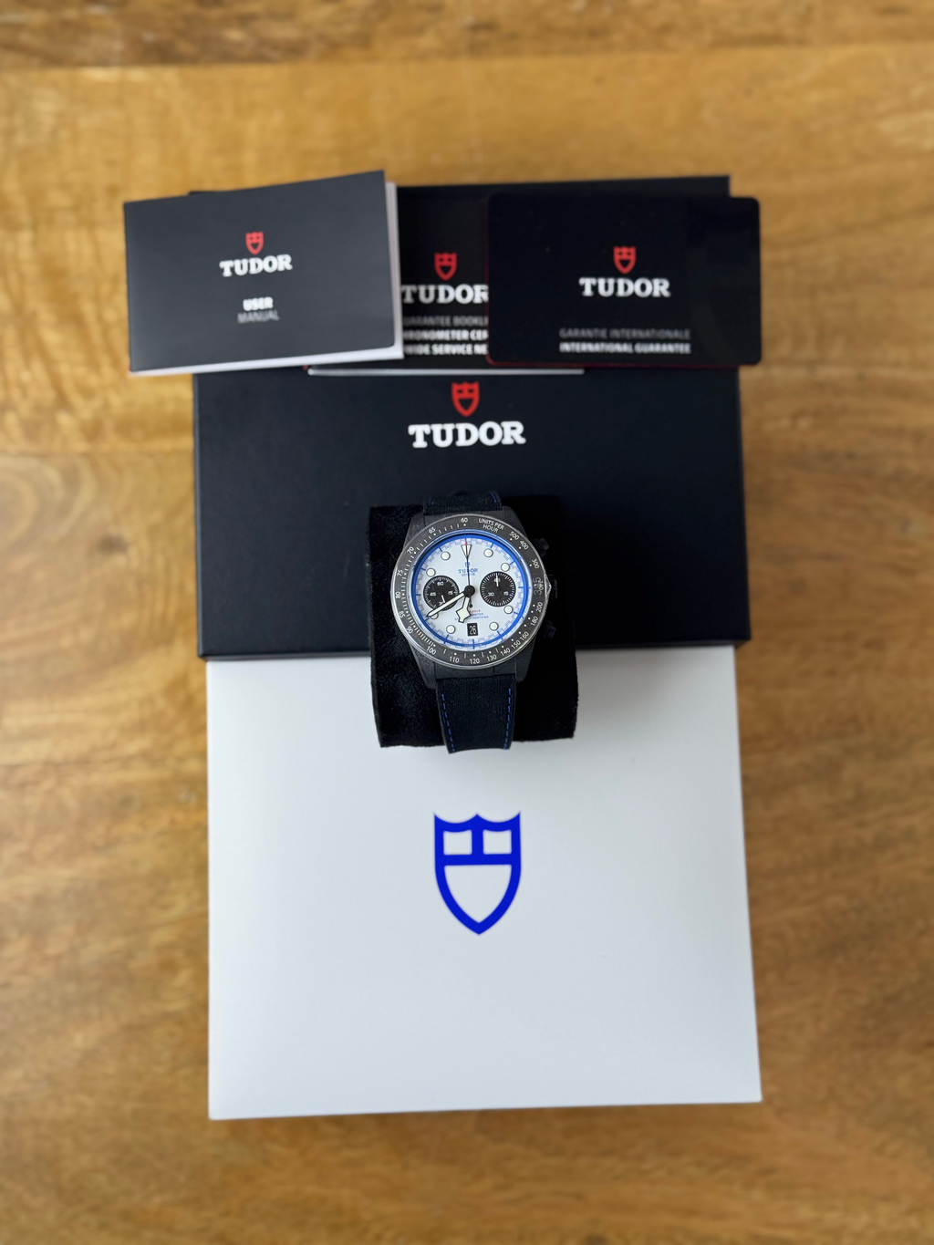 Tudor Black Bay Chrono "Carbon 25" | 2025 Unworn Full Set image 9