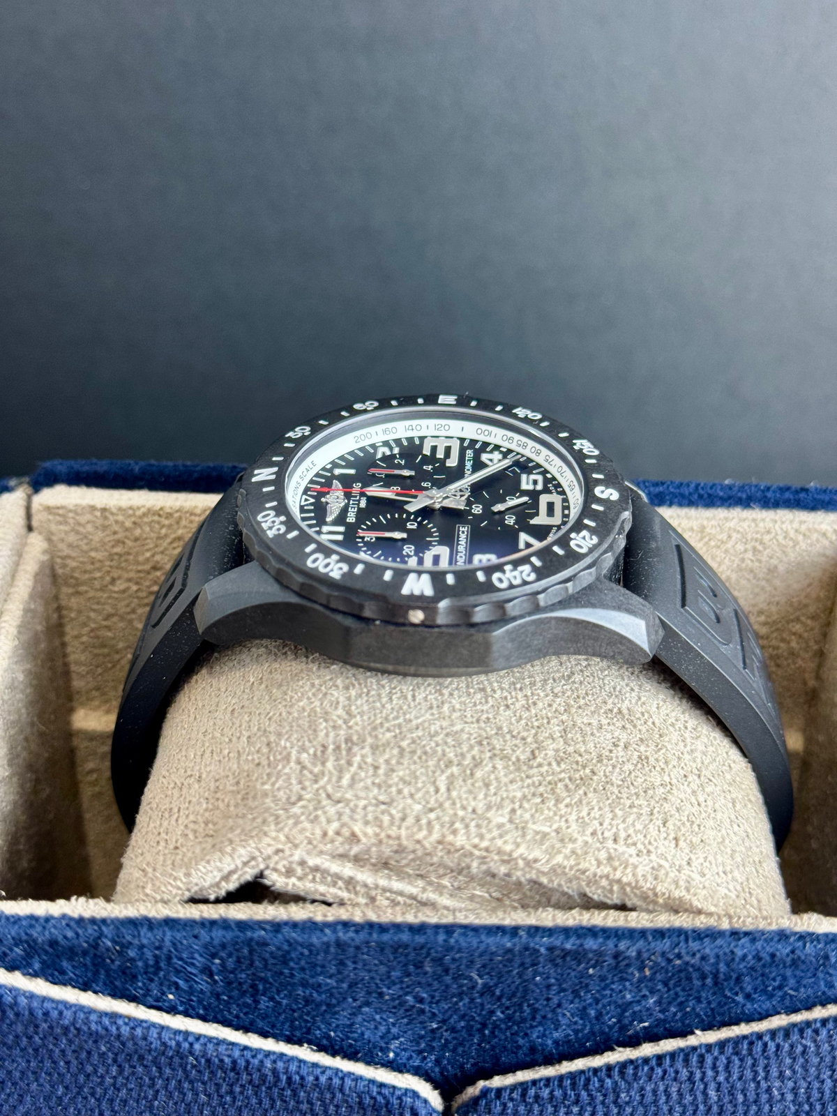 Breitling Endurance Pro 44 X82310 | 2024 | Full Set | £1,950 image 3
