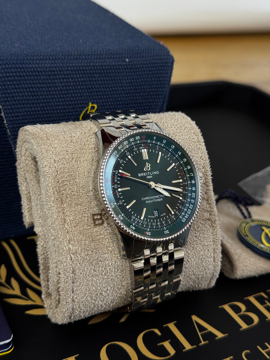 Breitling Navitimer Automatic 41 Green Dial A17326361L1A1 2024 Full Set image 5