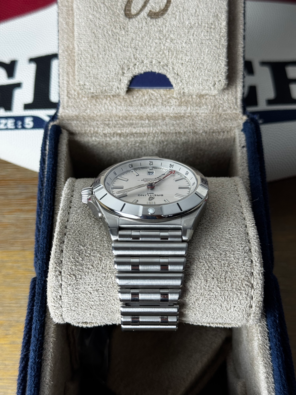 Breitling Chronomat GMT 40 Six Nations England A32398 image 7