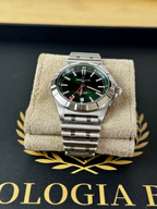 Breitling Chronomat GMT 40 Green Dial A32398101L1A1 2024 Full Set Box & Papers image 7
