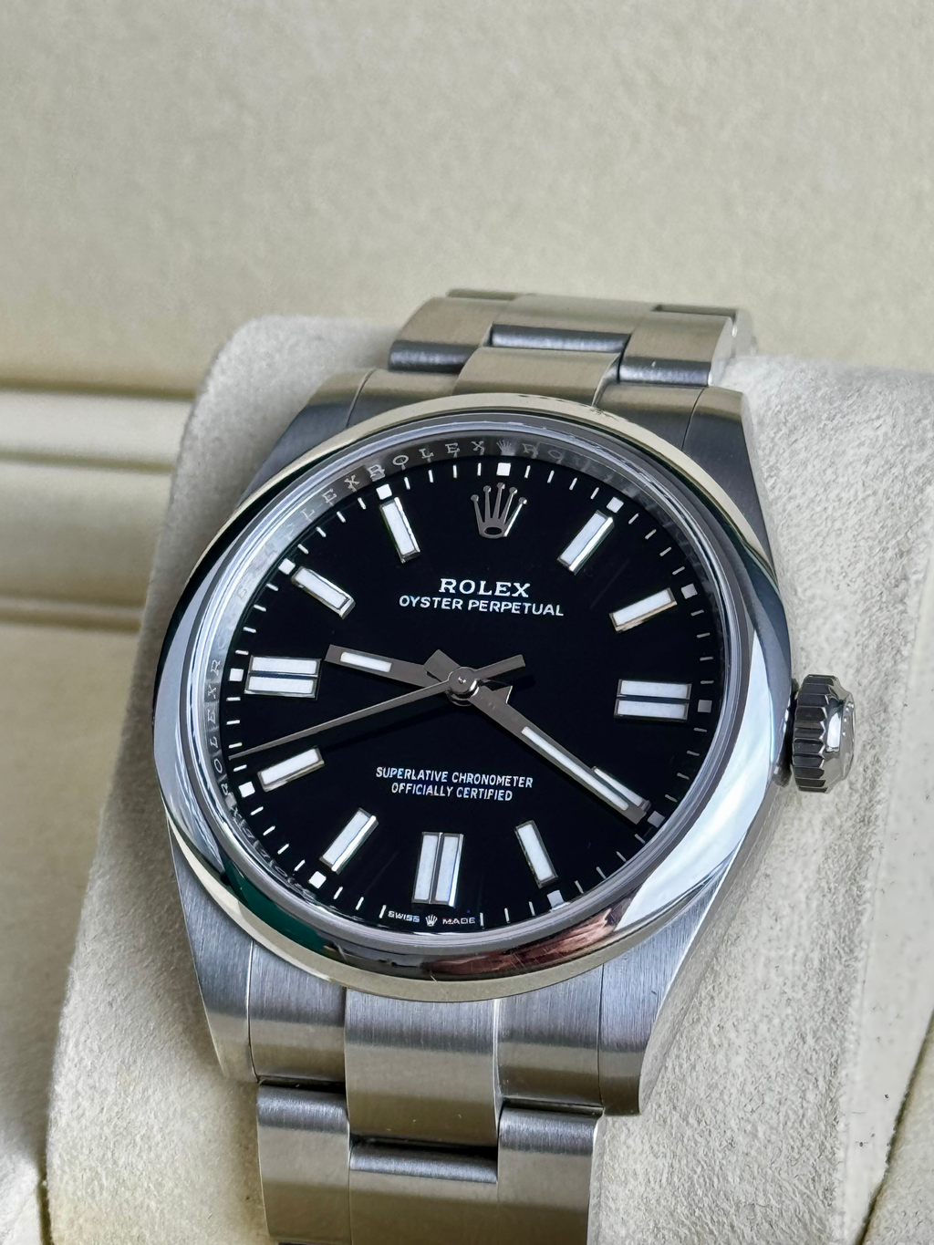 Rolex Oyster Perpetual 41 134300 Black Dial | July 2025 | Full Set - mint cond. image 3