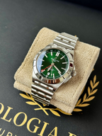 Breitling Chronomat GMT 40 Green Dial A32398101L1A1 2024 Full Set Box & Papers image 4