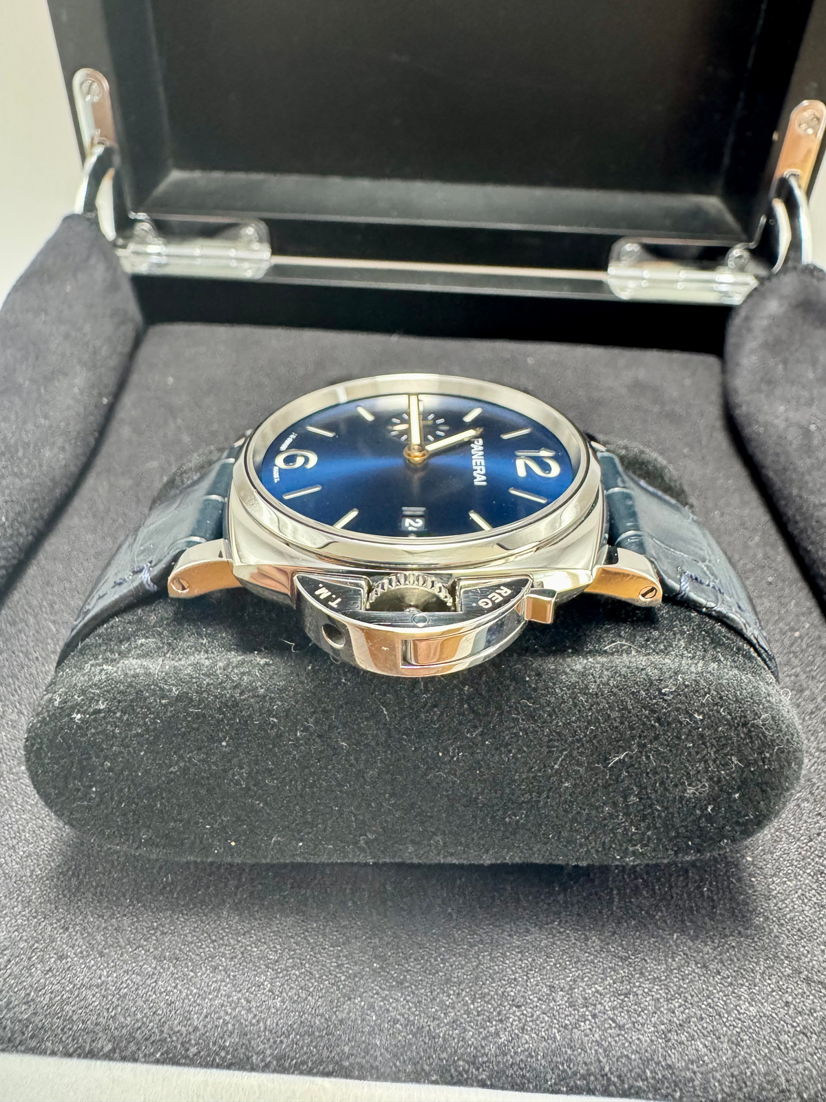 Panerai Luminor Due Blue Dial | 42mm | 2021 | Full Set Mint Cond | Warranty image 9