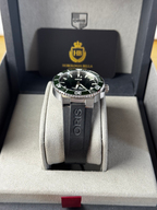 Oris Aquis Date Diver Automatic image 6